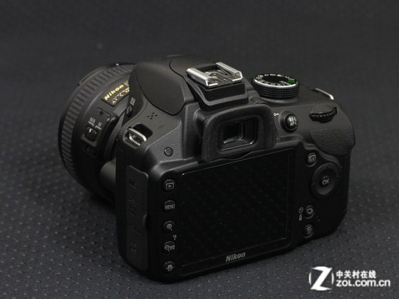 尼康 D3200黑色 外观图
