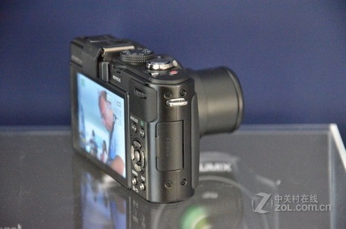 ŴȦ׼רҵDC LX7 