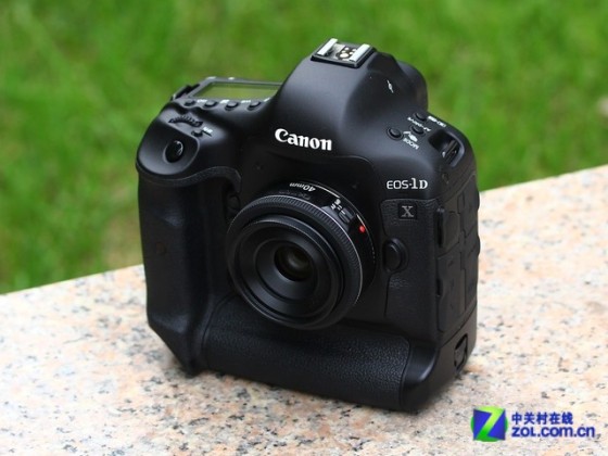 佳能 EOS-1D X黑色 外观图