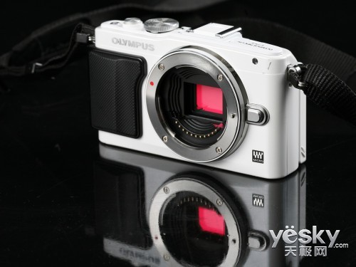 高速可换镜数码相机 奥林巴斯 E-PL6评测