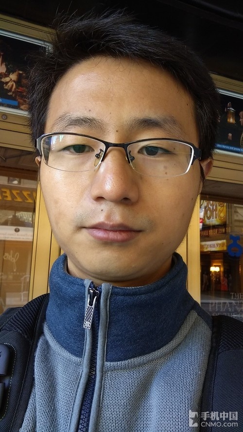 骁龙64位八核手机 HTC Desire 820评测