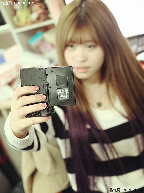 ��Я�뻭�ʼ��1Ӣ��CMOS����G7X����