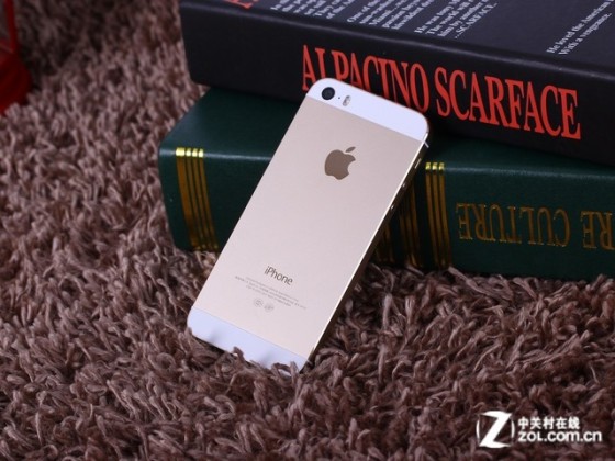 土豪金再促销 32GB苹果iPhone5s仅4121 