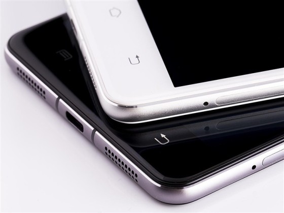 ��Ʒ����ϸ���ֻ�vivoX5Pro˫ɫͼ��