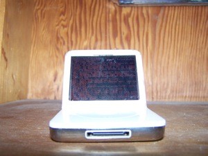 史上最恶搞iPod“腰斩”变miniMac