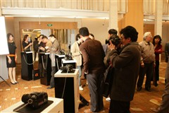 ����Ѳչ��4�֦���Ӱ����:����վ����