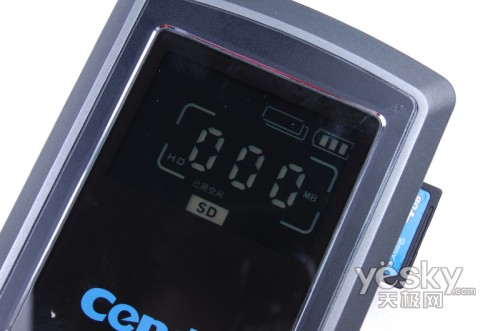 一专多能力杰C203首款支持SDHC数码伴侣评测