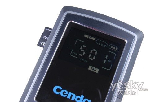 一专多能力杰C203首款支持SDHC数码伴侣评测