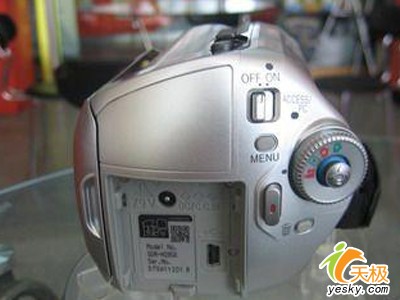 松下硬盘式摄像机H28GK售价3080元送包_数