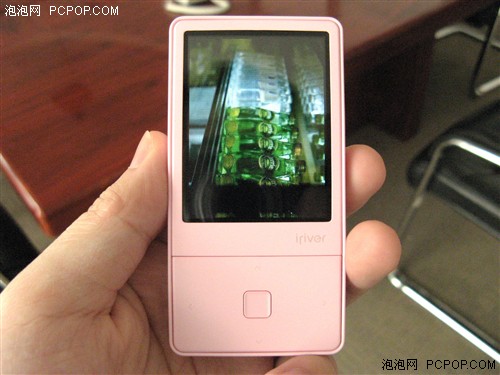 彩色糖果盒iriver多彩E100报价729元
