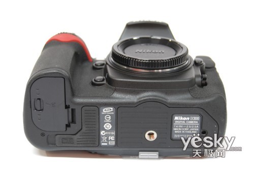 单反数码相机尼康D300 超低售价直逼万元_数码