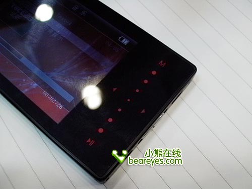 ɿ۴2GB̨C300µԪ