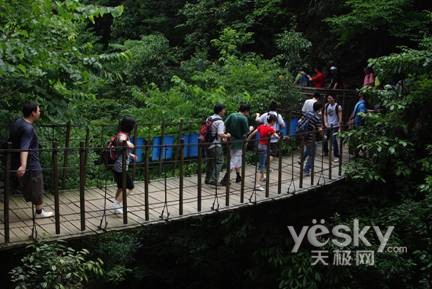 绿水天蓝洞险桐庐景 快活自在逍遥天极人