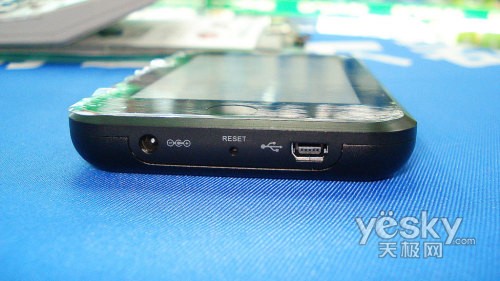 ����������Ƶ16GB����VX787���۽�799