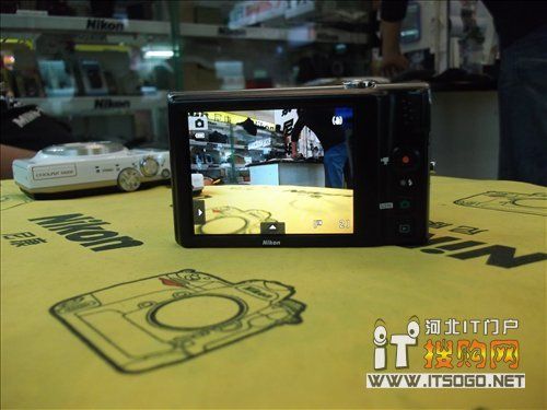 46万像素液晶屏 尼康S6150现售1280元_数码