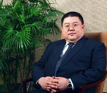 科技时代_宏图三胞总裁李越调任集团 陈斌兼任