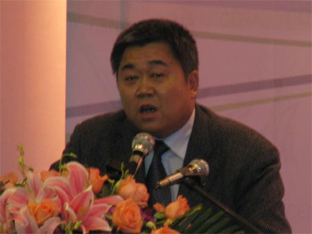 图文:北京工业大学制冷学科部李红旗致辞