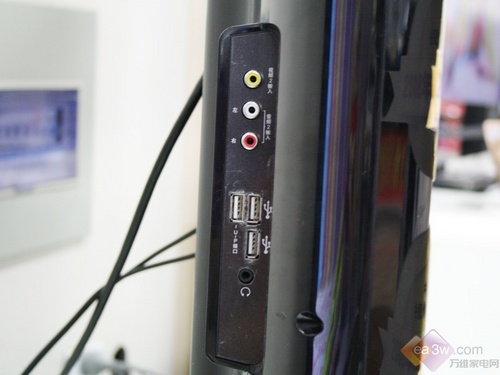 自然光+可录TCL42寸液晶破8000元