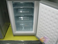1249609081_JCoYNG.jpg