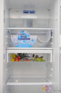 1261452488_ST8dE1.jpg