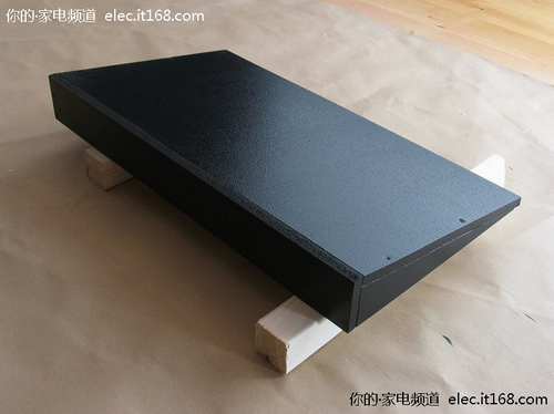 B&W音箱+自制画框幕有品位的影院方案(2)