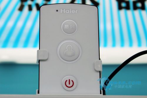 金色外观新亮相 海尔热水器3D-JH166_家电