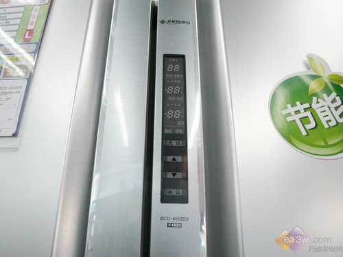 美菱创新四门设计节能产品卖场评测