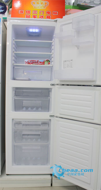 锁住食物营养海信213L三门冰箱热销中