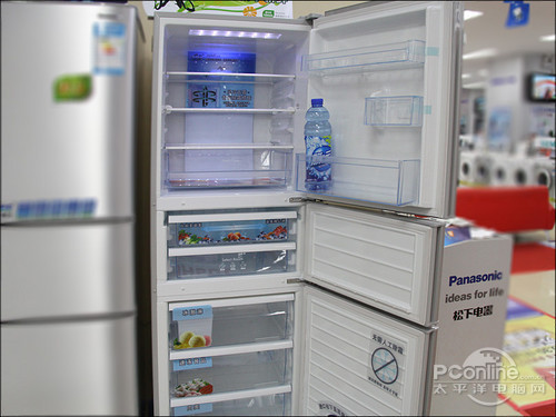 自由变温更保鲜250L大容量三门冰箱推荐