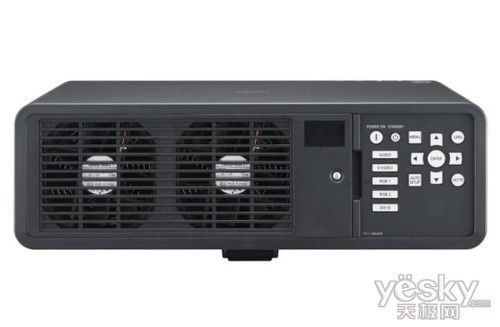 6500流明松下FD605投影机促销70000元