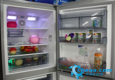 ������ɫ������������ű���ʢ������