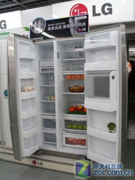 家中轻松调酒LG对开门冰箱现16800元