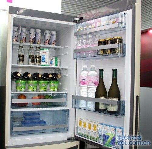 红酒随意存取卡萨帝三开门冰箱5980元