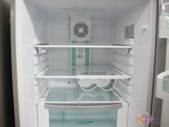 气质面板受关注海尔三门冰箱大卖