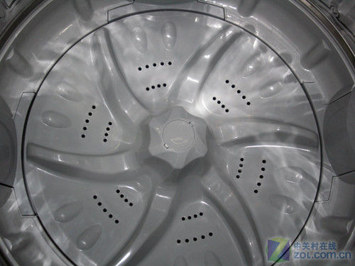 6kg时尚波轮小天鹅雾态洗洗衣机破3千