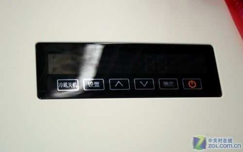 贴心红酒架卡萨帝三开门冰箱现5980元