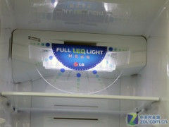 门上制冰节约空间LG对开门冰箱8800元