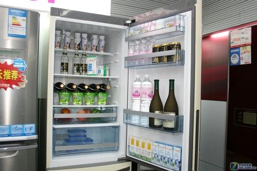 意式浪漫外观卡萨帝三开门冰箱5980元