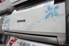 低价攻占市场格兰仕空调1899元特卖