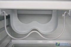 电脑精确控温海尔两门冰箱现3299元