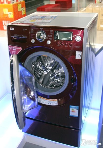 酒红大气风LG8kg一体机售价9099元