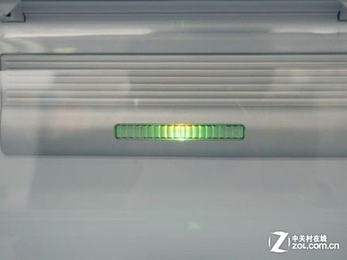 注重节能低碳卡萨帝六门冰箱10499元