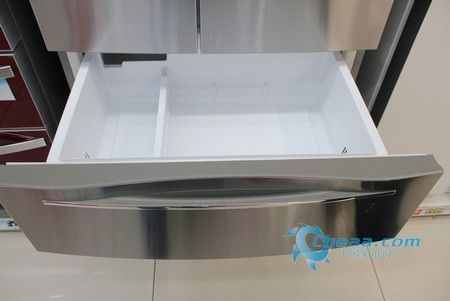 多门多温区设计 看卡萨帝法式多门冰箱_家电