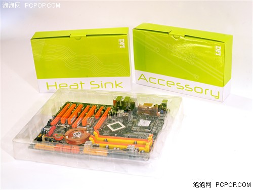��սASUSǰհDFI��ʽɢ��������壡