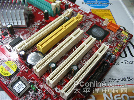 亏本卖?微星双显卡插槽主板竟卖199元_硬件