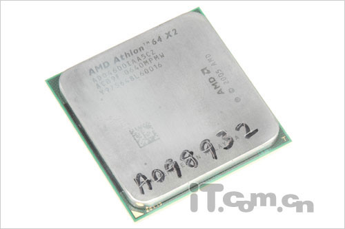 ˫�۶Կ�AMD˫��4600+��E2200�Ա�����(2)