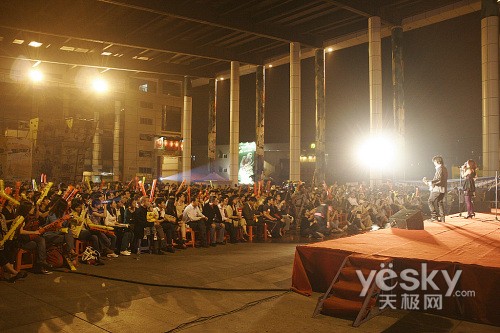 音乐无限爱在校园长城&爱乐团广州演唱会