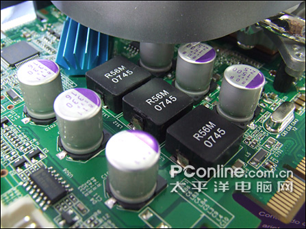��ǿ700/2000MHz!����ɯ����9600GTɱ999
