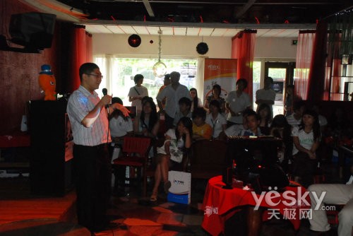 网友乐翻天!天极HTPC试听体验会纪实(图)