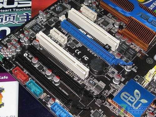 �ȹ�ȫ��̬��˶3PCIE���P45����1515Ԫ